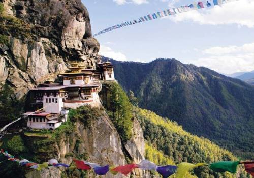  BHUTAN :Land of Thunder Dragon!!