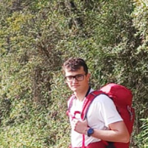 Trekking around Kathmandu